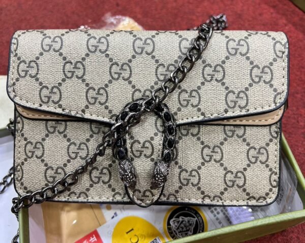 GUCCI-Handbag